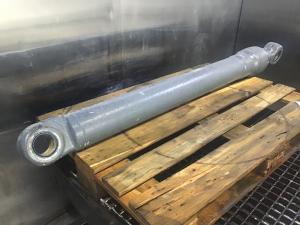 Liebherr Stabzylinder